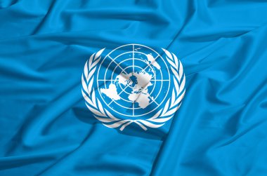 İpek örtü sallayarak üzerinde onu bayrak