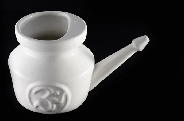 Neti lota vessell aus weißer Keramik — Stockfoto
