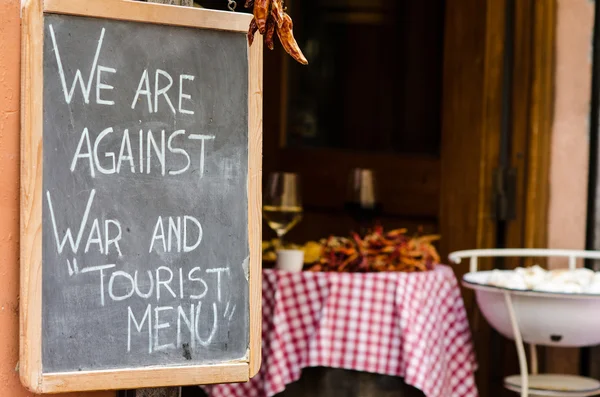 Restaurant blackboard outside a local in central Rome — Stock Image Restaurant blackboard outside a local in central Rome Stock Image