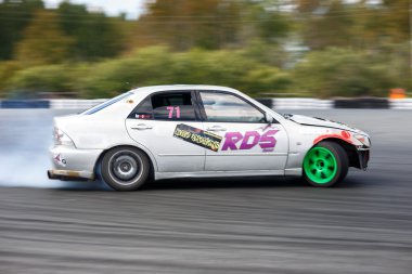 drift yarış araba