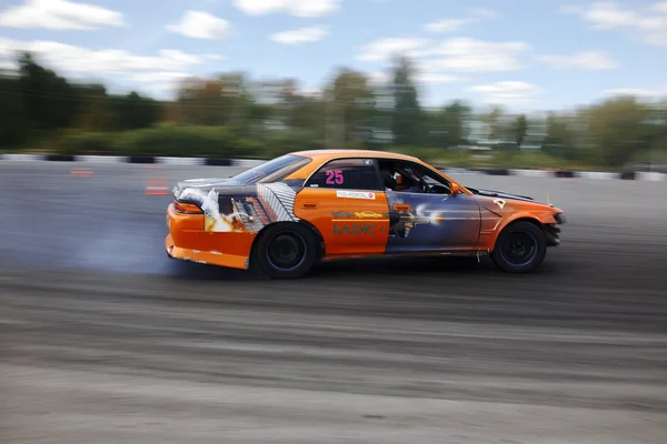 Drift racing auto — Stockfoto