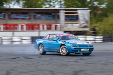 drift yarış araba