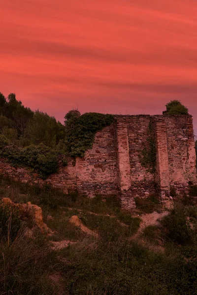 Jinquer Castellón España Casas Ruinas Pueblo Abandonado Medio Vegetación Montaña — Foto de Stock