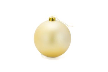 Beyaz arka planda izole edilmiş Altın Noel balosu
