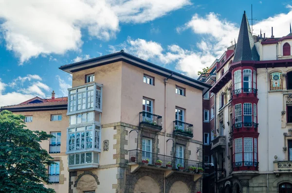 Portugalete Spanje Juli 2021 Architectonisch Detail Kleurrijke Gevels Het Oude — Stockfoto