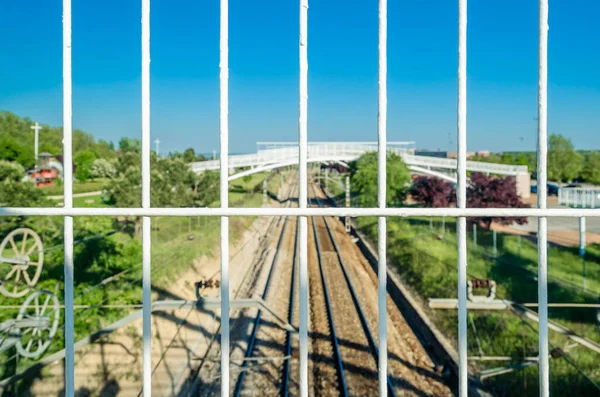 Madrid Spanya Demiryolu Üzerinde Demiryolu Fottbridge — Stok fotoğraf