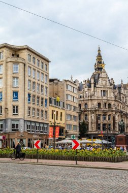 ANTWERP, BELGIUM - 22 AĞUSTOS 2013: Kentsel manzara, Antwerp, Flanders, Belçika