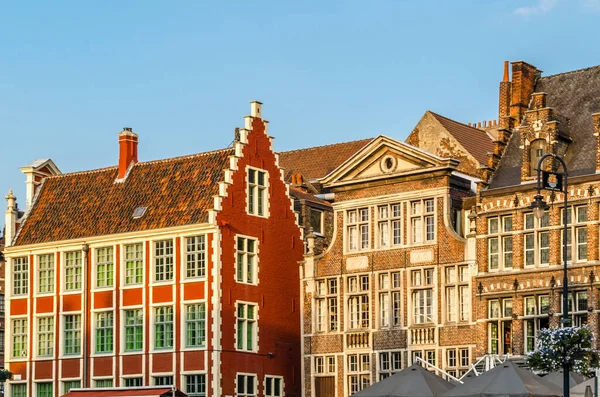 Αστικό Τοπίο Τυπική Φλαμανδική Αρχιτεκτονική Στην Πόλη Της Γάνδης Βέλγιο — Φωτογραφία Αρχείου