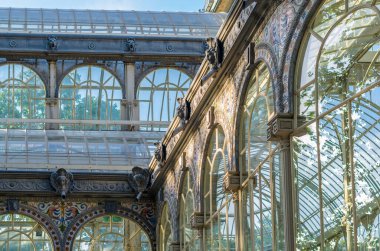 MADRID, SPAIN - 30 Mayıs 2021: Palacio de Cristal (