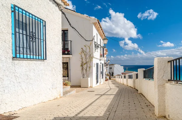 Alicante ili, İspanya 'nın Akdeniz beyaz köyü Altea' da mimarlık