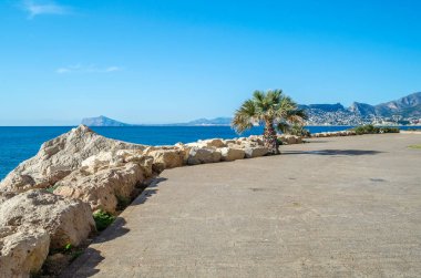 Penon de Ifach Doğal Parkı 'ndan görüntü Calpe, Alicante ili, Valensiyalı Topluluğu, İspanya