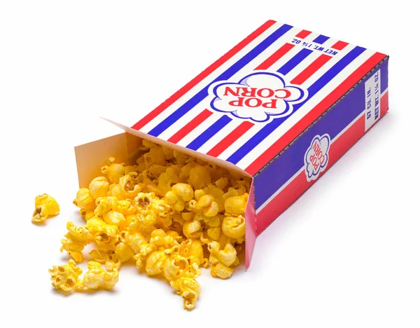 Vysypaná Krabička Popcornu Bílém — Stock fotografie