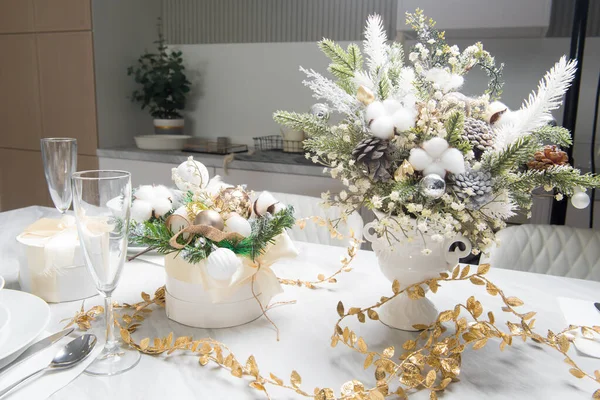 New Year's Eve white dinner.