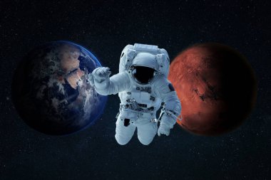 Uzay giysili bir uzay adamı uzayda uçar ve bir göreve başlar. Astronot Dünya 'dan Mars' a seyahat eder.