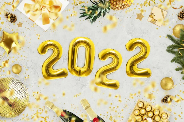 Nieuwjaar Gouden Set Met Gouden Geschenken Sterren Snoep Champagne Gouden — Stockfoto