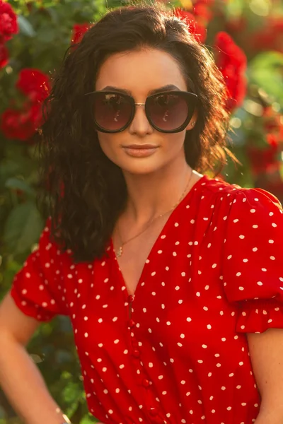 Fashionable Summer Portrait Beautiful Elegant Curly Haired Girl Vintage Fashion — Stock Photo, Image