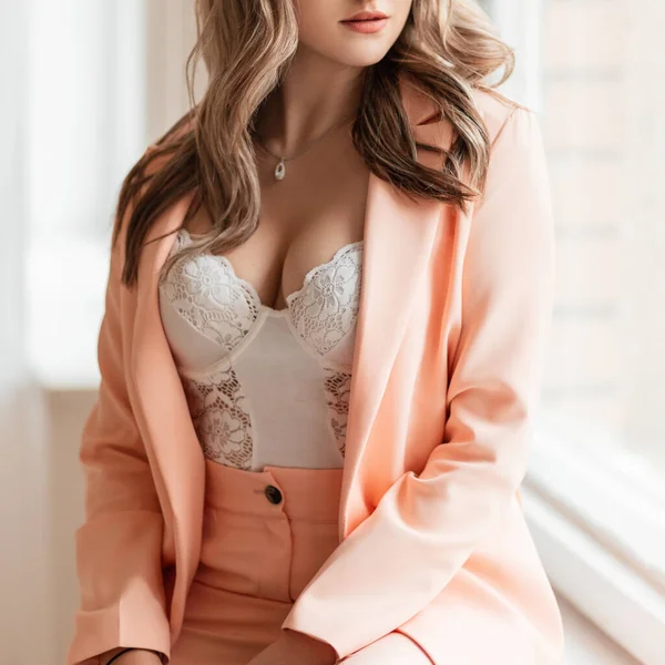 Pretty Hot Woman Fashionable Suit Blazer Beautiful Big Breasts Sexy — Stock Photo, Image