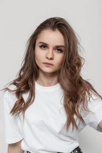 Pretty Serious Woman Cute Face Hairstyle White Shirt Look Camera — стоковое фото