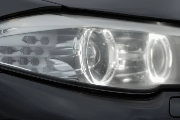 Faros Con Óptica Led Detalles Coche Con Faro — Foto de Stock