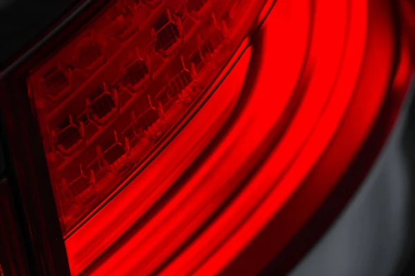 Elemento Rojo Del Faro Primer Plano Coche Con Luces Traseras —  Fotos de Stock