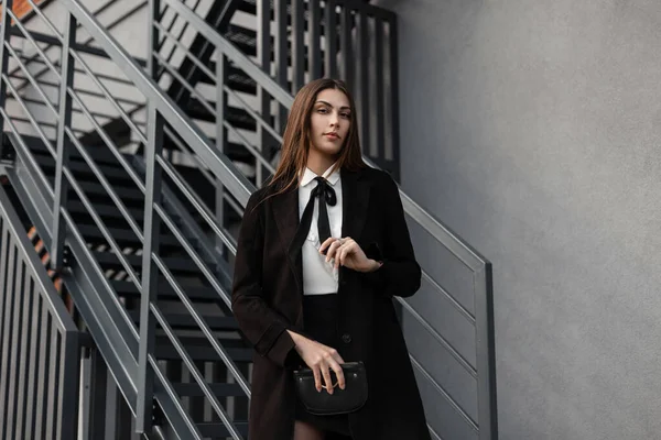 Beautiful Young Business Woman Black Fancy Suit Black Coat White — Stock Photo, Image