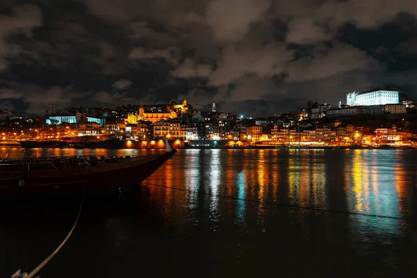 Night City Porto Portugal Duero River Boat Buildings Hill — Stock Photo, Image