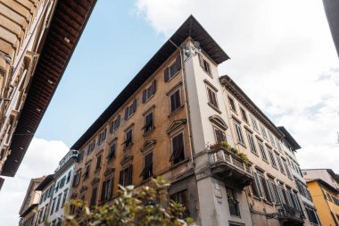 İtalya 'nın antik Avrupa kenti Floransa' da güzel bir Avrupa klasik binası. Bir Avrupa kasabasında seyahat etmek