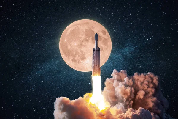 New Rocket Smoke Blast Successfully Takes Starry Sky Full Moon — Stock Photo, Image