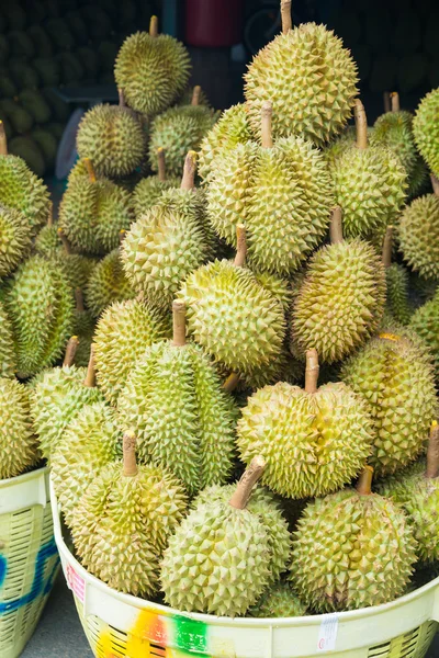 Durian, fruta en el mercado de Tailandia —  Fotos de Stock