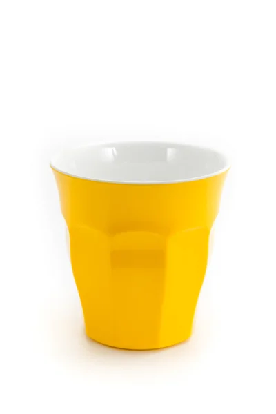 Κίτρινο κύπελλο γυαλιού για γάλα ή καφέ νερό κατάλληλο για πικ-νικ pa — Φωτογραφία Αρχείου