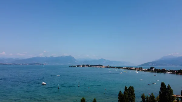 Sirmione İtalya 'daki Garda Gölü