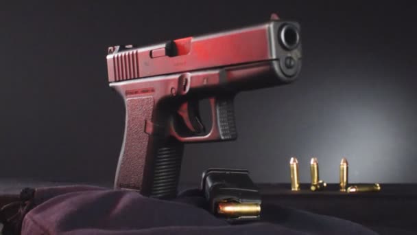 Semi-automatic pistol rotating — Stock Video