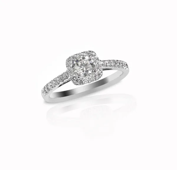 Bela aliança de noivado de diamante anel de paciência com mul Imagens Royalty-Free