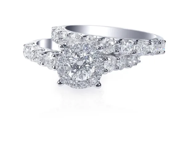 Agrupamento pilha de anéis de noivado de casamento de diamante Imagem De Stock