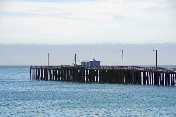 Der Öffentliche Pier Von Avila Beach Kalifornien Einem Nebligen Morgen — Stockfoto