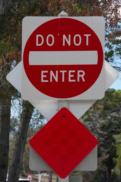 Enter Traffic Sign — Stock Photo, Image