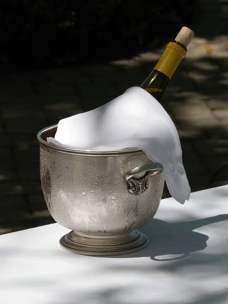 Bottle White Wine Ice Bucket Outdoors Table — Stock Photo, Image