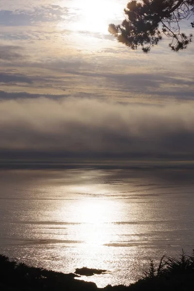 Pôr Sol Dourado Sobre Oceano Pacífico Visto Carmel Highlands Califórnia — Fotografia de Stock