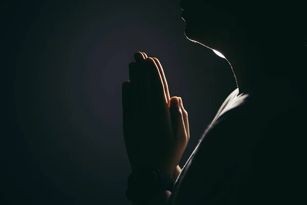 Mani Giunte Preghiera Nel Concetto Chiesa Fede Spiritualità Religione Donna — Foto Stock