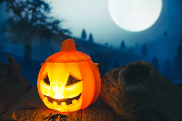 Strašidelný Hřbitov Záře Halloween Dýně Noci — Stock fotografie