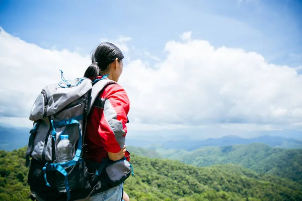 Young Person Hiking Female Standing Top Rock Backpack Woman Looking — Foto de Stock