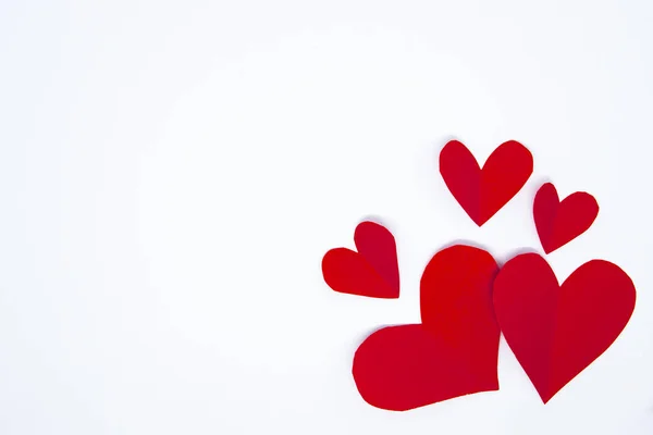 Concepto San Valentín Corazones Papel Rojo Sobre Fondos Blancos Diseño — Foto de Stock
