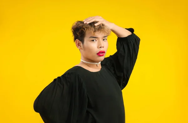 Foto Jovem Asiático Com Looks Femininos Com Batom Vermelho Camisa — Fotografia de Stock