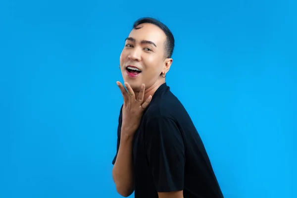Foto Feliz Asiático Gay Posando Fundo Cor Azul Pride Lgbtq — Fotografia de Stock
