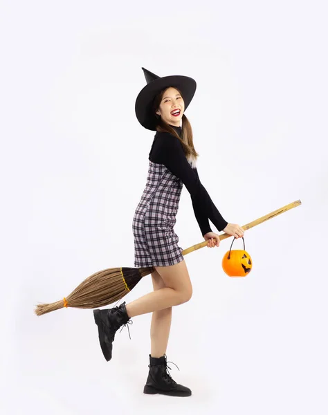 Young Asian Girl Halloween Costume Wearing Black Witch Hat Holding — Stockfoto