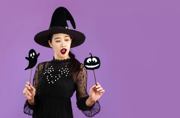 Halloween Theme Young Asian Woman Witch Elegant Costume Wearing Witch — Stockfoto