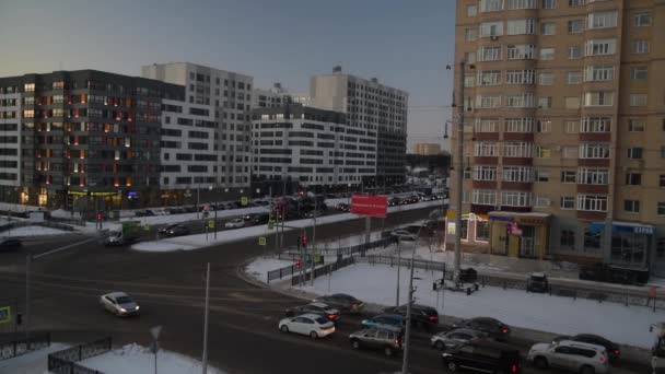 Surgut Khantemansi Autonomní Okrug Rusko 2021 Automobilová Doprava Křižovatka — Stock video