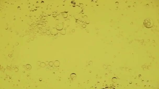 Olievlekken Vlekken Slow Motion Gradiënt Verlichting Macro Achtergrond Voor Reclame — Stockvideo