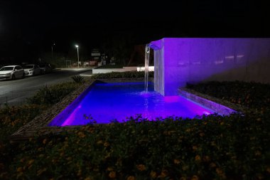 Büyük şehir mimarisi. Çeşme Berlin Caddesi, Kolympia, Rodos, Yunanistan