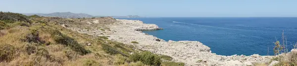 Fotopanorama Herrliche Landschaft Mit Blick Auf Das Mittelmeer Mit Flag — Stockfoto